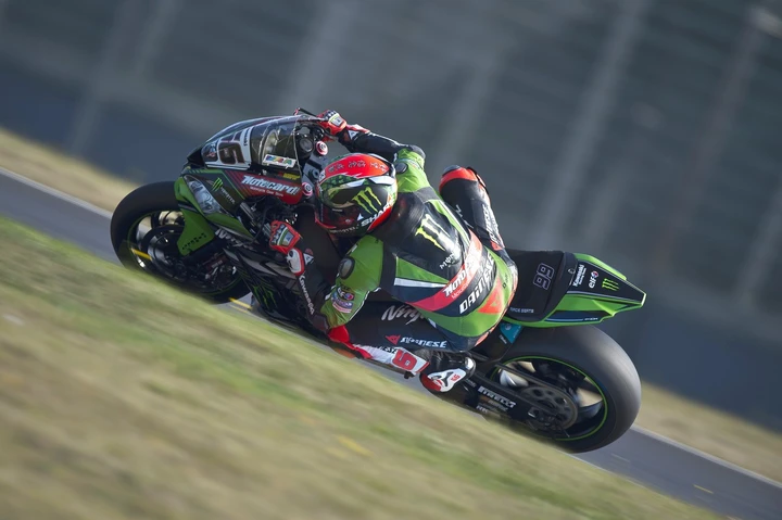 SBK Jerez: Sykes precede Davies nel Day-1