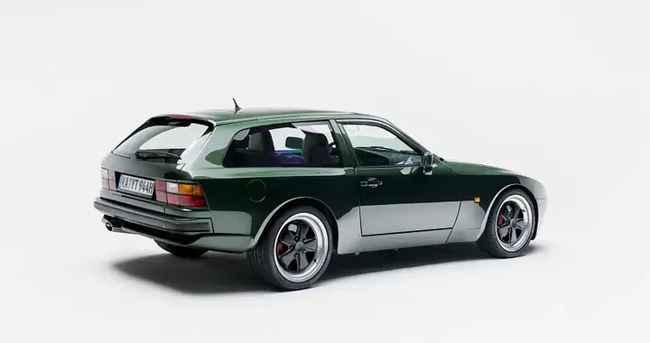 La familiare che Porsche non ha mai costruito costa 119.000 euro