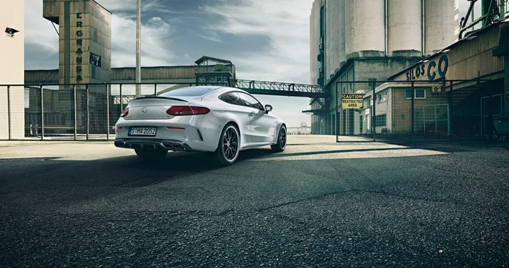 Mercedes-AMG C 63 S Coupé [Video]