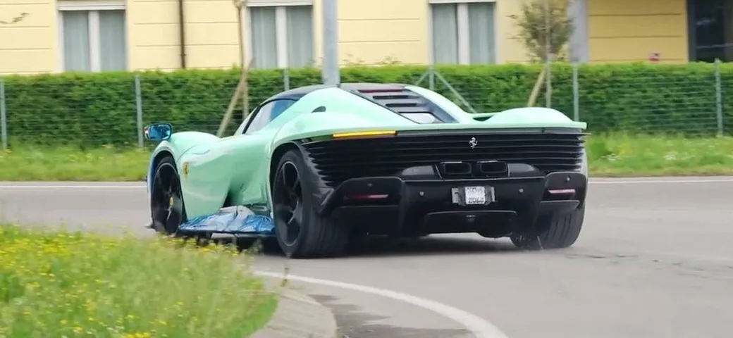 Una Ferrari unica per un cliente speciale