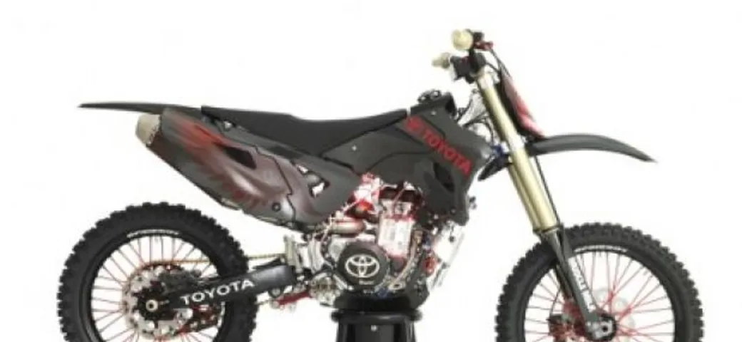 Concept JGRMX: una moto da cross marchiata Toyota