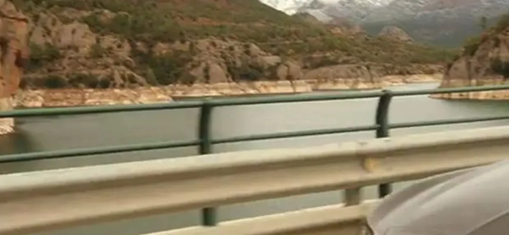 Bentley Flying Spur in Video