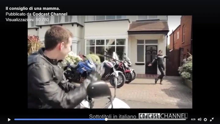 Usare la moto per andare al lavoro fa risparmiare 306 ore l'anno [Video]