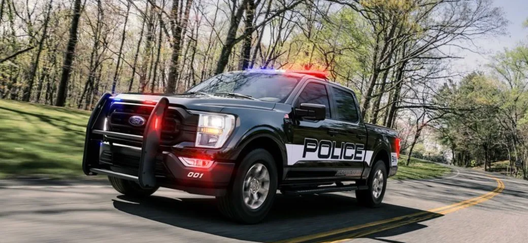 Ford F-150 Responder: il pick-up indossa la divisa della Polizia USA