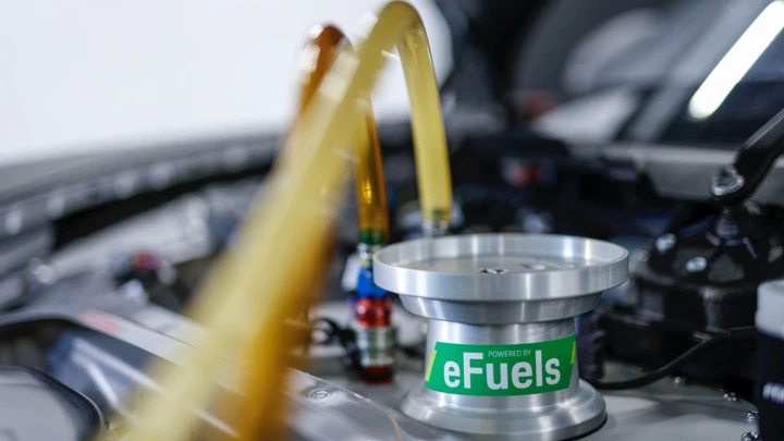 Porsche efuel