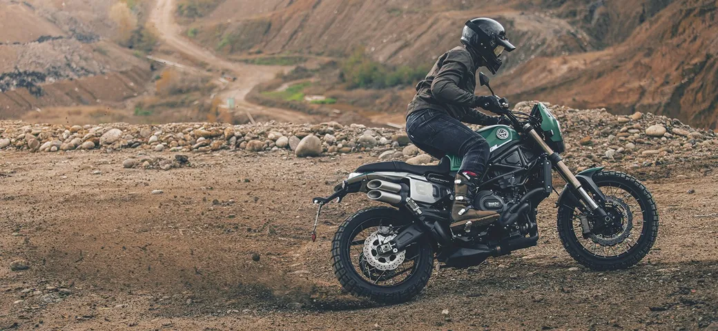 Benelli Leoncino 800 Trail: caratteristiche, disponibilità e prezzo