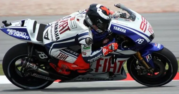 MotoGP: Pole Position per Jorge Lorenzo a Sepang, davanti a Hayden e Dovizioso