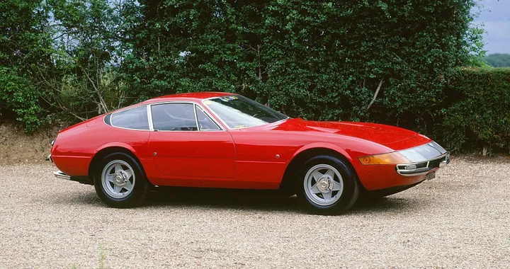 Ferrari 365 GTB/4 Daytona all'asta ad Essen con RM Sotheby's