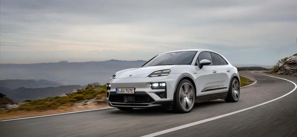 Porsche Macan EV: design, motori, prestazioni e prezzo [FOTO]