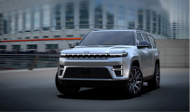 Nuova Jeep Grand Wagoneer: avrà anche motori benzina da 550 CV