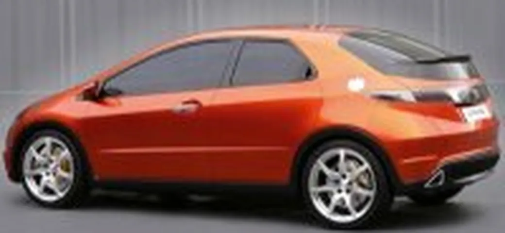 Presto le foto della nuova Honda Civic