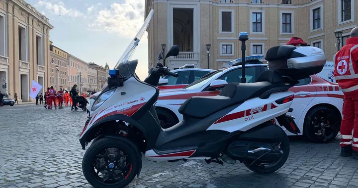 Piaggio, ecco l'MP3 in dotazione alla croce rossa italiana