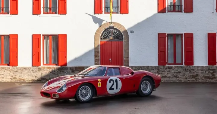 Ferrari 250 LM Scaglietti, la leggenda venduta a una cifra mostruosa