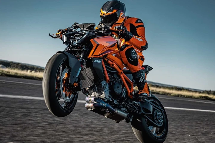 La nuova Super Duke RR 2026? Più leggera, potente e aggressiva