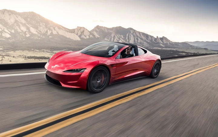 Tesla Roaster, finalmente scelta la fabbrica: ma debutto ancora incerto