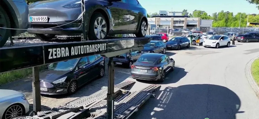 Un'azienda restituisce l'intera flotta di Tesla