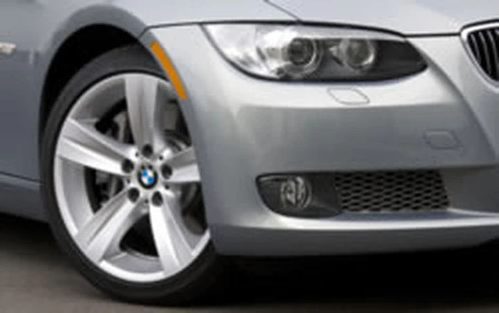 Prove su strada della BMW 335i Coupé