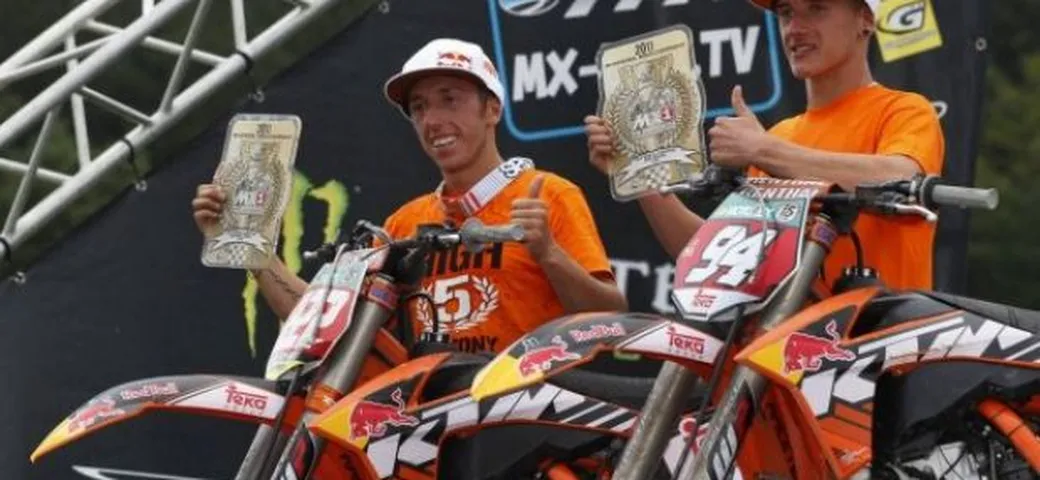 KTM conquista il doppio titolo Motocross 2011: MX1 con Cairoli e MX2 con Roczen
