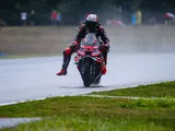 Aprilia, tempesta perfetta: Bezzecchi e Martín infiammano Brno sotto la pioggia
