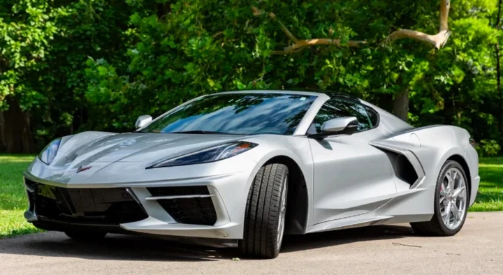 Corvette C8 usata, 24.000 euro persi dopo 61.000 km: il caso