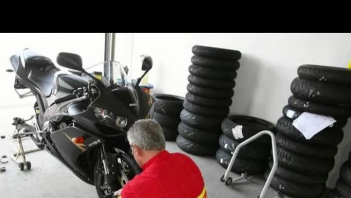 Giorgio Barbier parla del nuovo pneumatico Pirelli Diablo Superbike Tricolore
