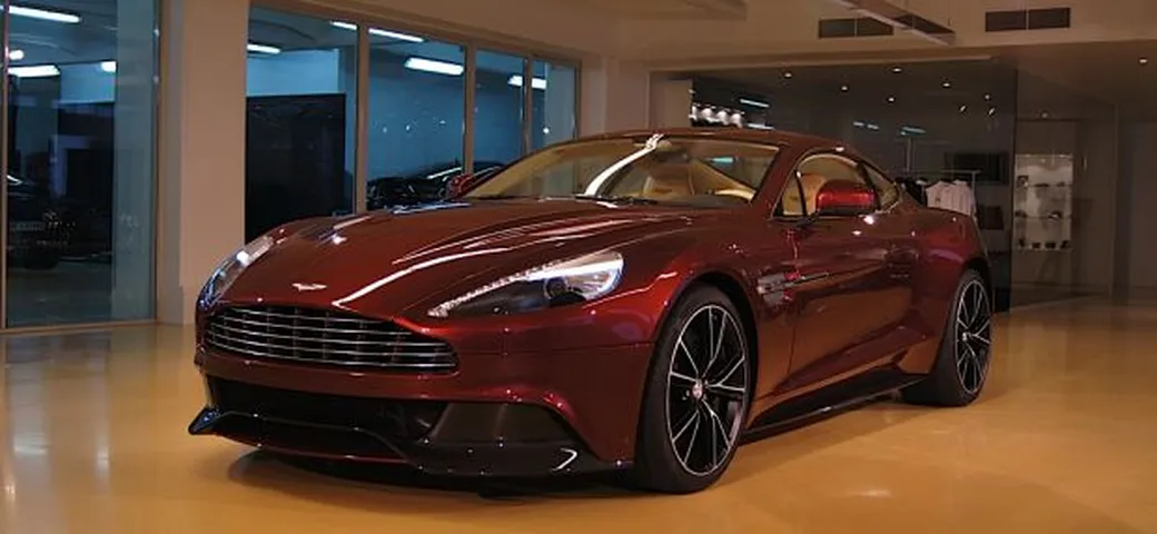 Aston Martin Vanquish: sarà esposta al Salone di Los Angeles