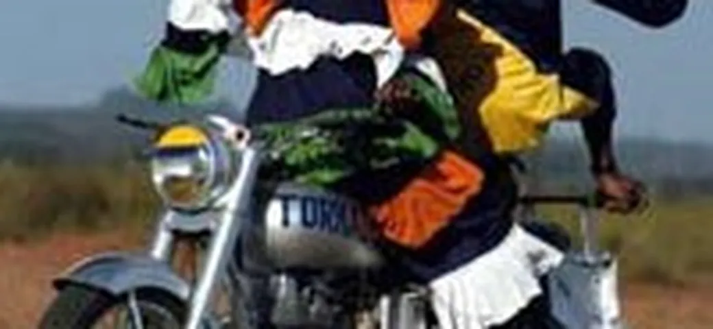 I Tornadoes guidano strano...