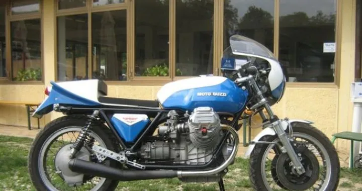Foto del giorno: Moto Guzzi Sport