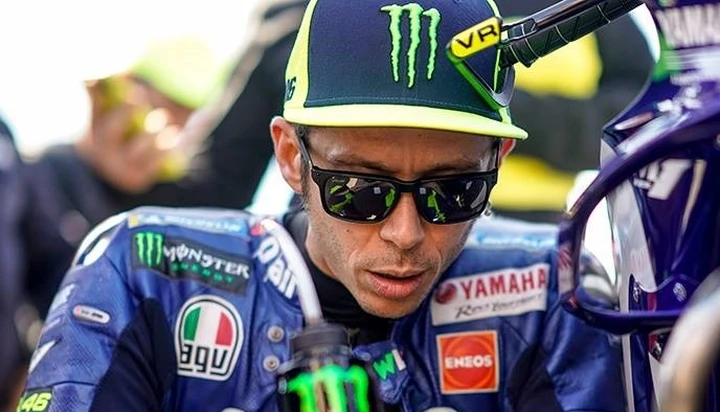 Valentino Rossi KO a Valencia: 
