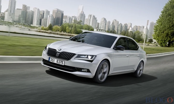 Skoda Superb: nuove indiscrezioni sul restyling