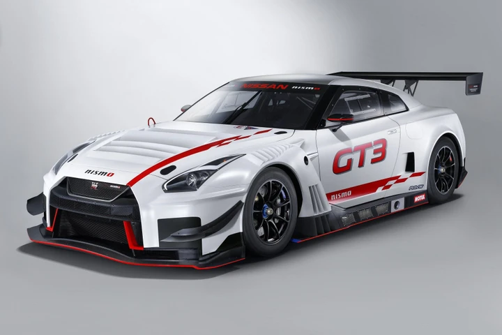 Nissan GT-R: tolti i veli alla Nismo GT3
