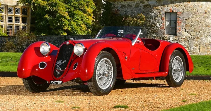 Rivenduta l'Alfa Romeo 8C 2900 B Spider: battuta a 2,8 milioni di sterline