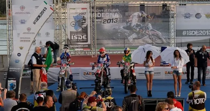 ISDE Sardegna 2013 - Day 1: la Maglia Azzurra al quarto posto. Prima la Francia.