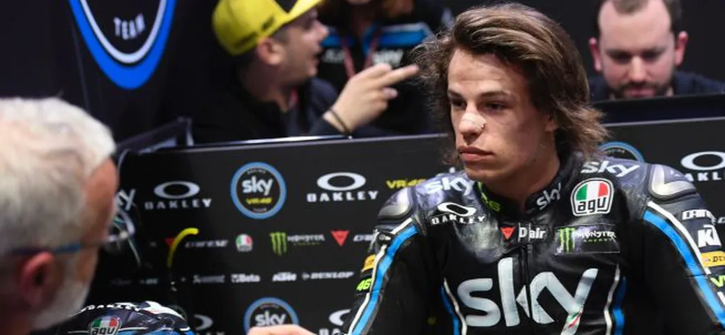 Moto3 qualifiche: finale bagnato ma non per Bulega, di forza in prima fila fra McPhee e Martin