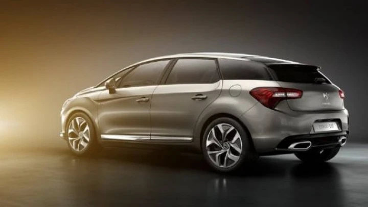 Citroen DS5: tutti i dettagli ufficiali