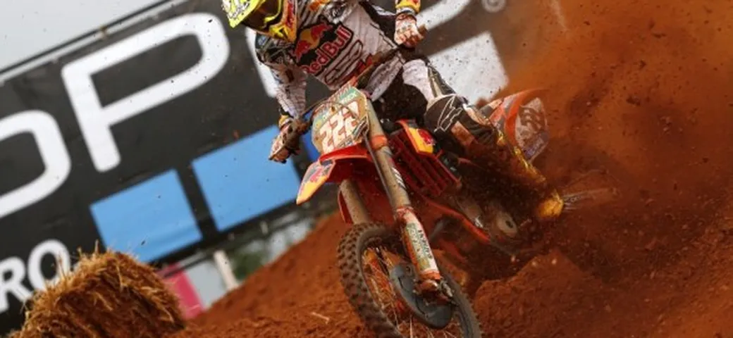 Motocross: Cairoli ed Herlings dominano in Brasile