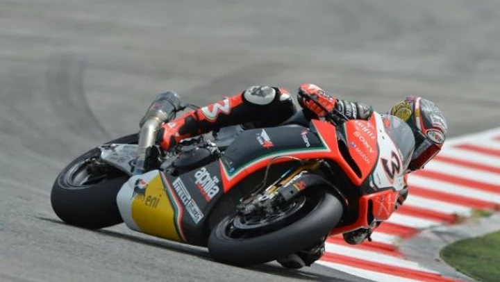 Superbike, Aragon: Max Biaggi e l'Aprilia velocissimi nelle prime libere