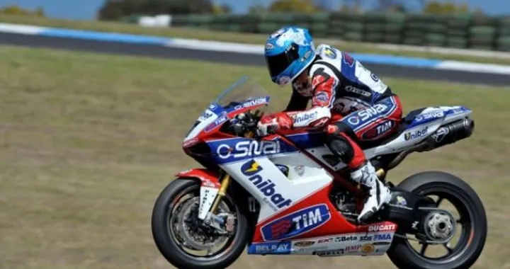 WSBK: Checa chiude al comando i test di Phillip Island. Seguono Sykes, Haslam e Biaggi