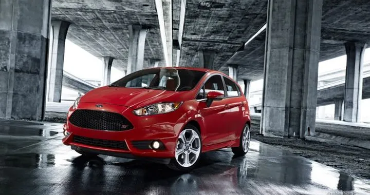 Ford Fiesta ST: la versione definitiva ha 200 CV