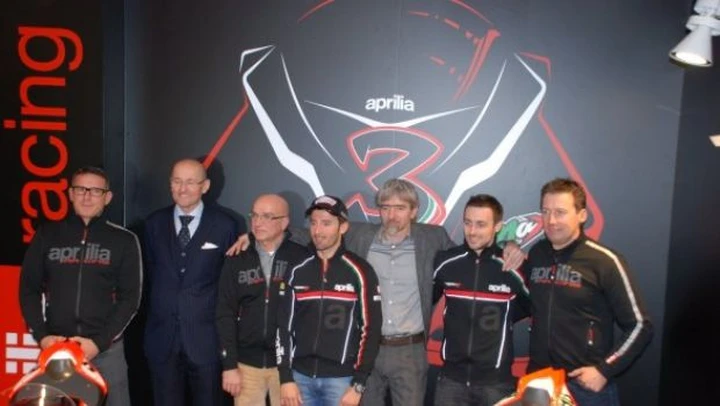WSBK: Presentazione Team Aprilia Racing 2012