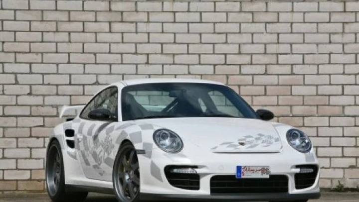 Porsche 911 GT2: 680 CV di potenza grazie a Wimmer RS
