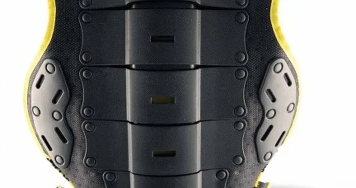 Novità Acerbis: paraschiena Avenue