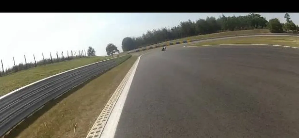 eCRP la moto da pista elettrica: il test di Motoblog