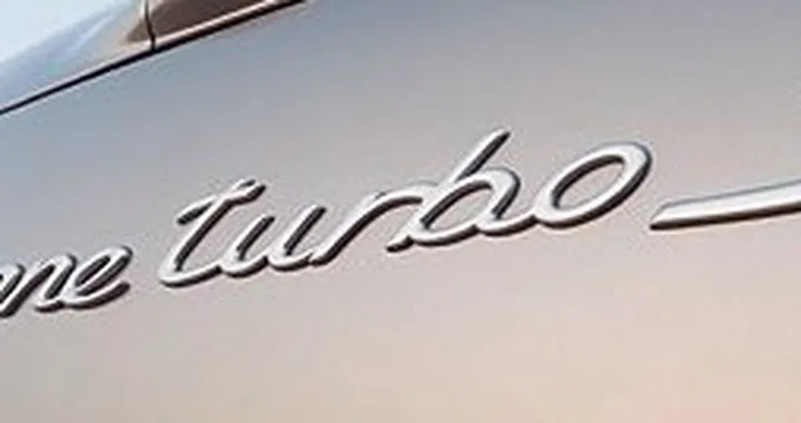 Porsche Cayenne: 1,5 km/l a 270 all'ora