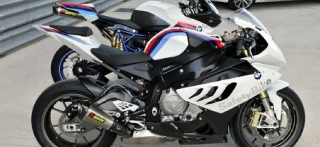 Anteprima BMW S1000RR stradale al GP di Jerez
