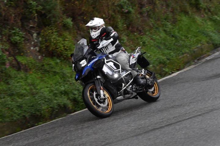 BMW R 1250 GS Adventure: primo contatto