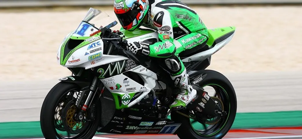Il team Go Eleven nel Mondiale Superbike 2015