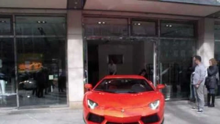 Video: Lamborghini Aventador in consegna a Berlino