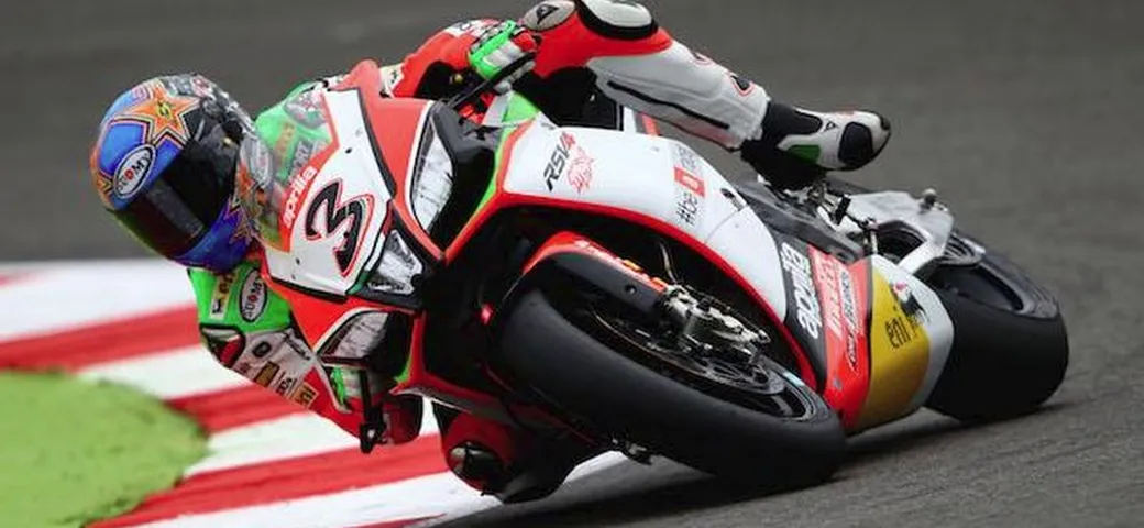SBK: Max Biaggi correrà a Sepang. E' ufficiale
