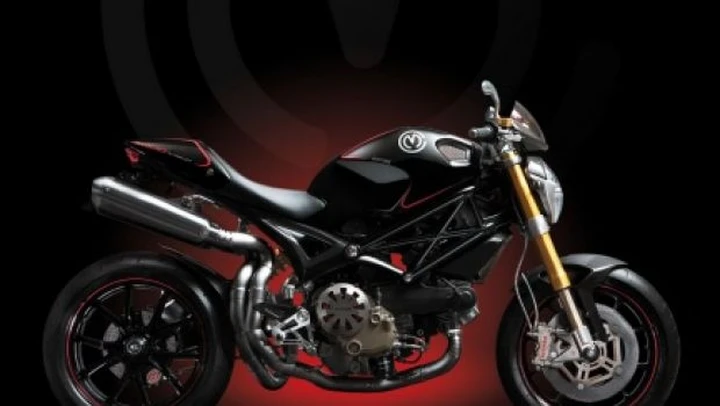 SpecialBike Ducati Monster 1100 Titanium by Moto Corse